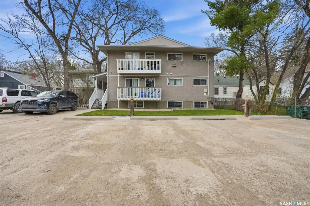 1014 Colony Street Saskatoon SK S7N 0S4