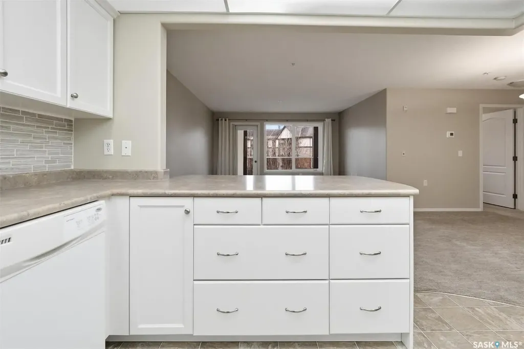 1622A Acadia Drive Saskatoon SK S7H 5H7