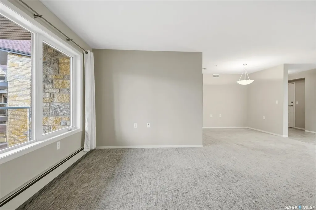 1622A Acadia Drive Saskatoon SK S7H 5H7