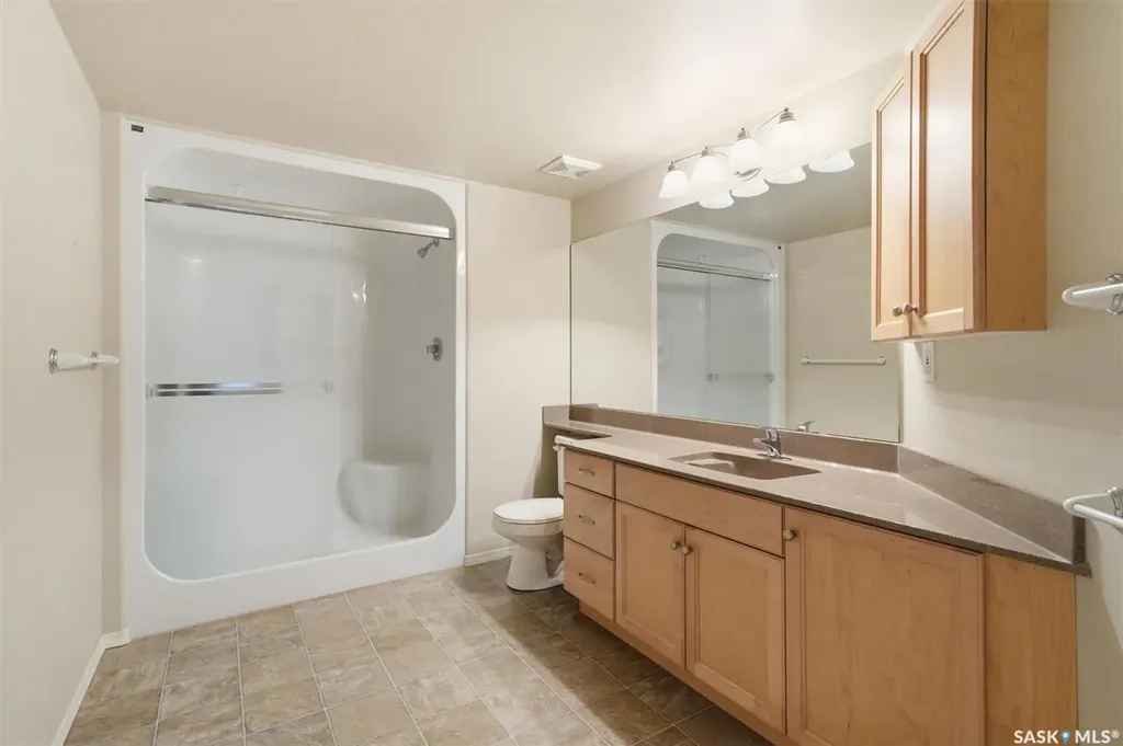 1622A Acadia Drive Saskatoon SK S7H 5H7