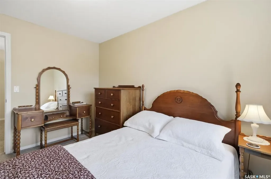 1622A Acadia Drive Saskatoon SK S7H 5H7