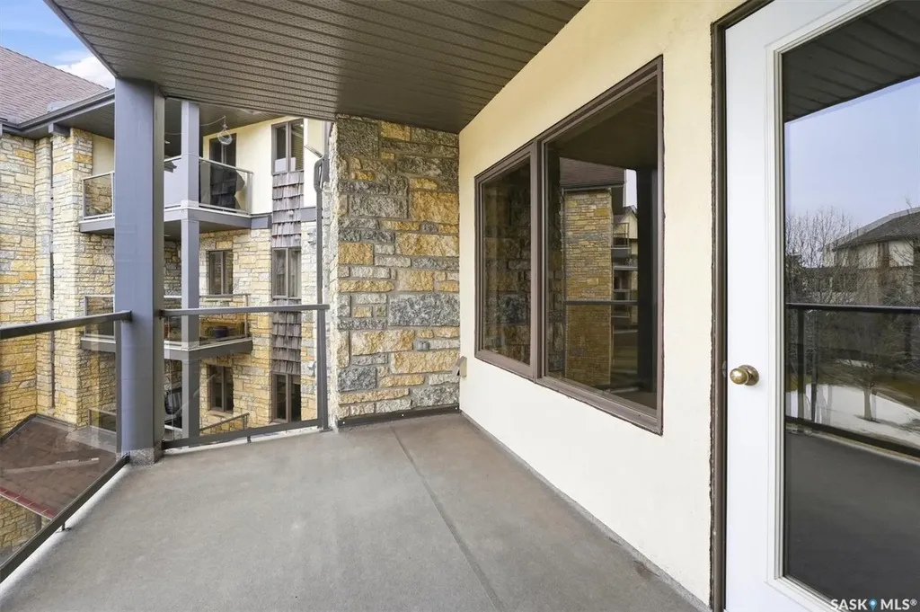 1622A Acadia Drive Saskatoon SK S7H 5H7