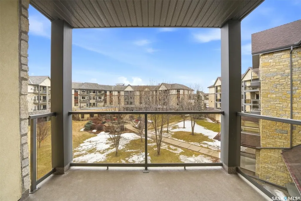 1622A Acadia Drive Saskatoon SK S7H 5H7
