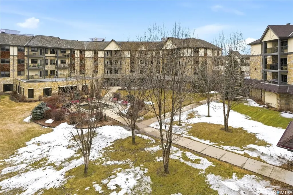 1622A Acadia Drive Saskatoon SK S7H 5H7