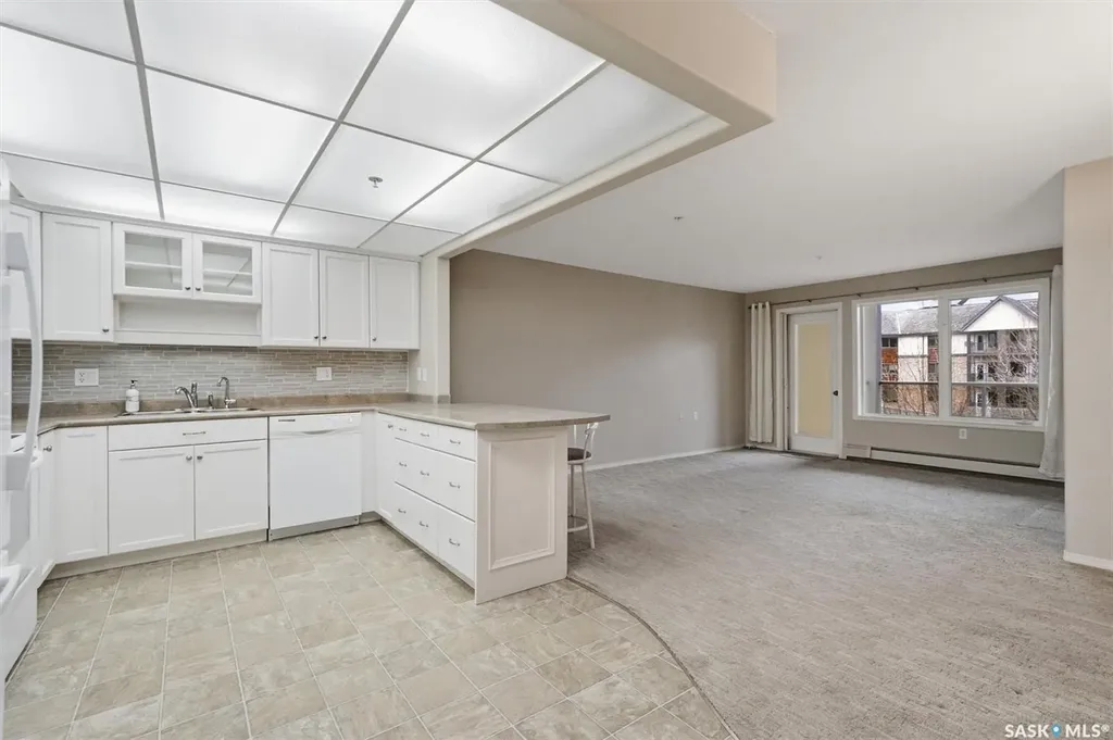 1622A Acadia Drive Saskatoon SK S7H 5H7