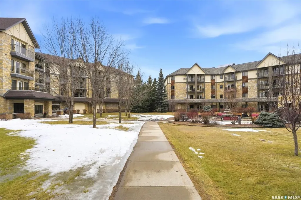 1622A Acadia Drive Saskatoon SK S7H 5H7