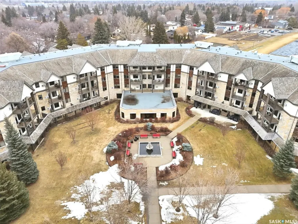 1622A Acadia Drive Saskatoon SK S7H 5H7