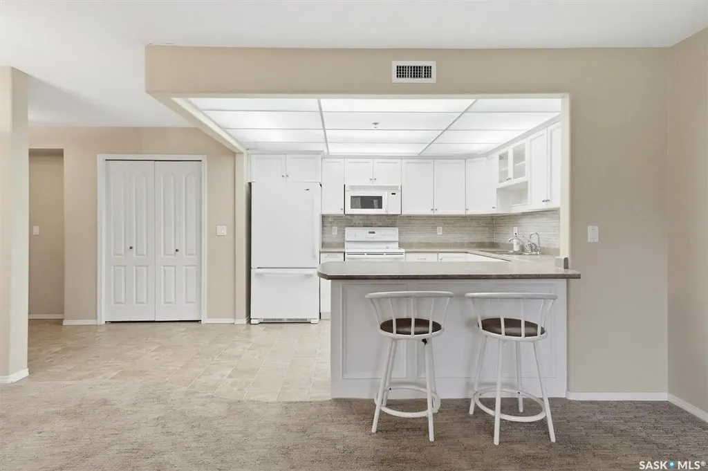 1622A Acadia Drive Saskatoon SK S7H 5H7