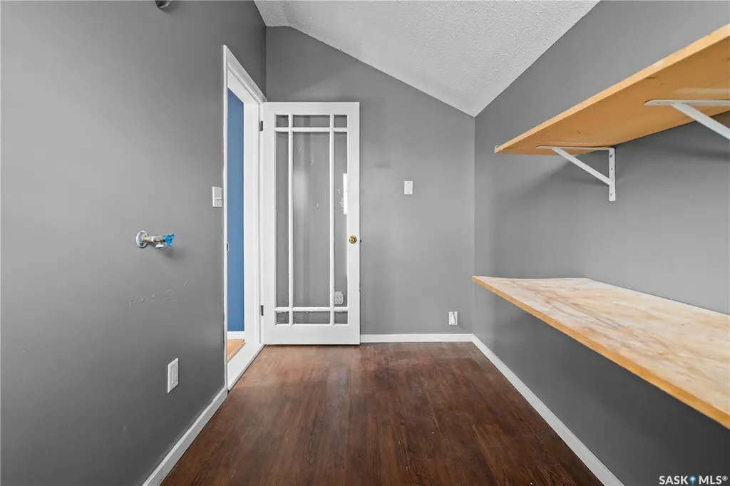 2848 Retallack Street Regina SK S4S 1S7
