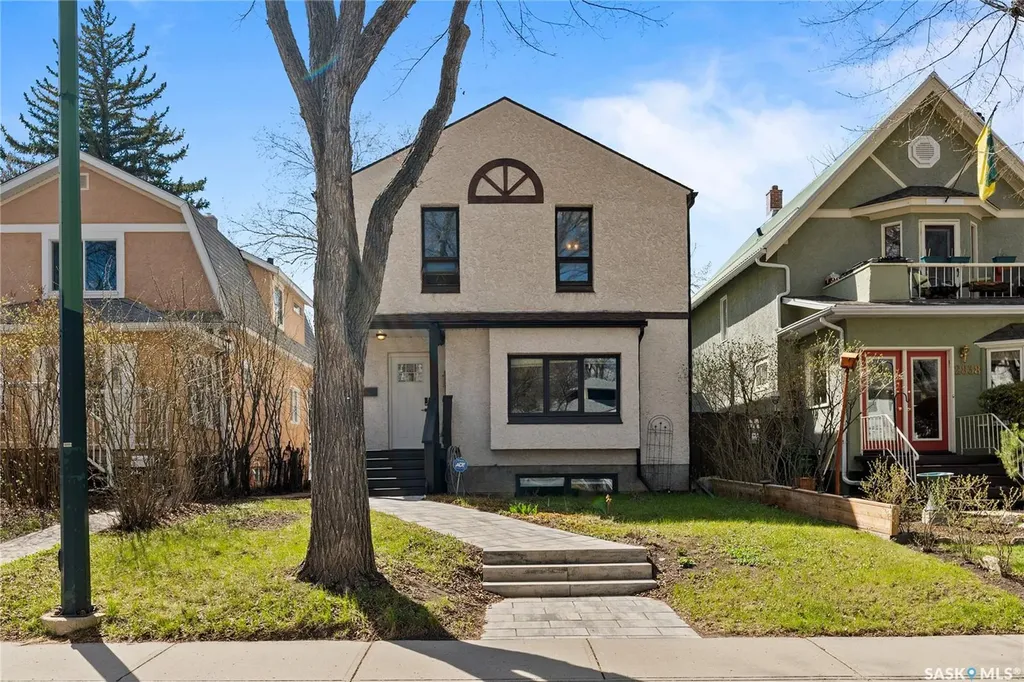 2848 Retallack Street Regina SK S4S 1S7