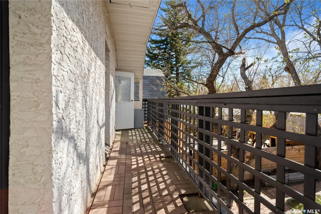 2848 Retallack Street Regina SK S4S 1S7