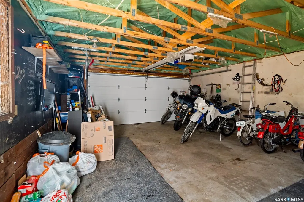 2848 Retallack Street Regina SK S4S 1S7