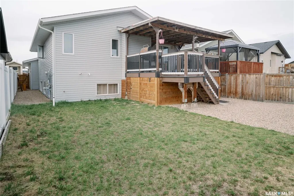 205 Reddekopp Lane Warman SK S0K 4S3