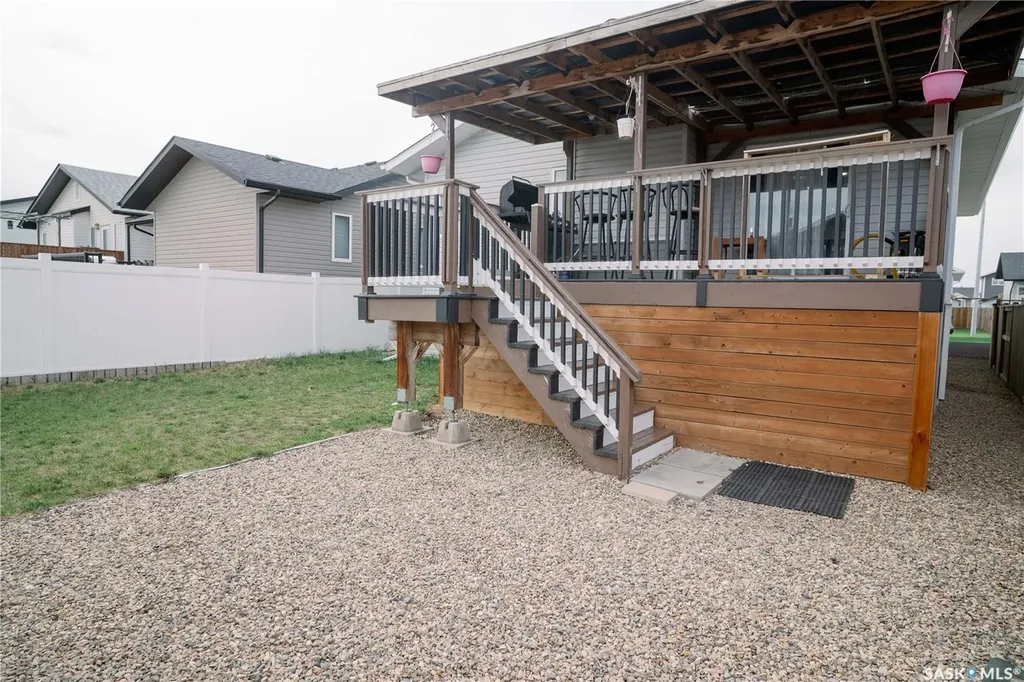 205 Reddekopp Lane Warman SK S0K 4S3