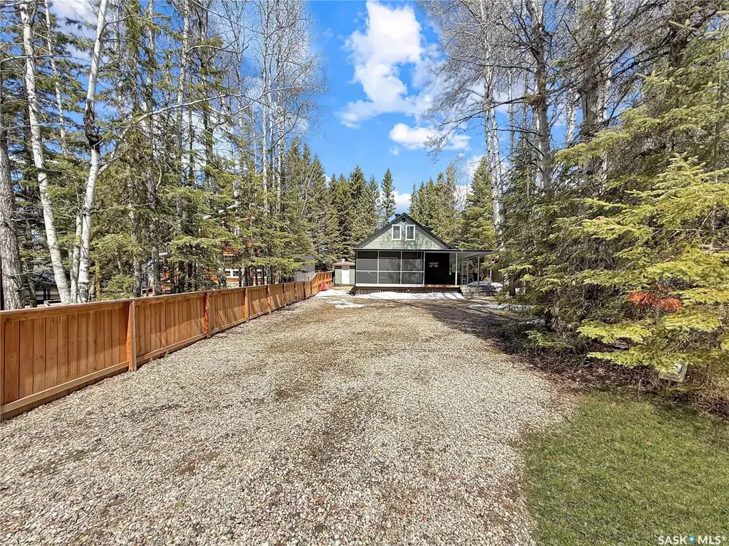 11 White Pine Place Candle Lake SK S0J 3E0
