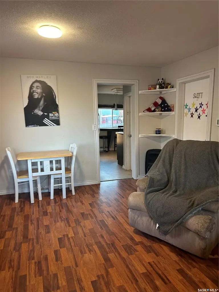 610 Fifth Street Estevan SK S4A 0Y5