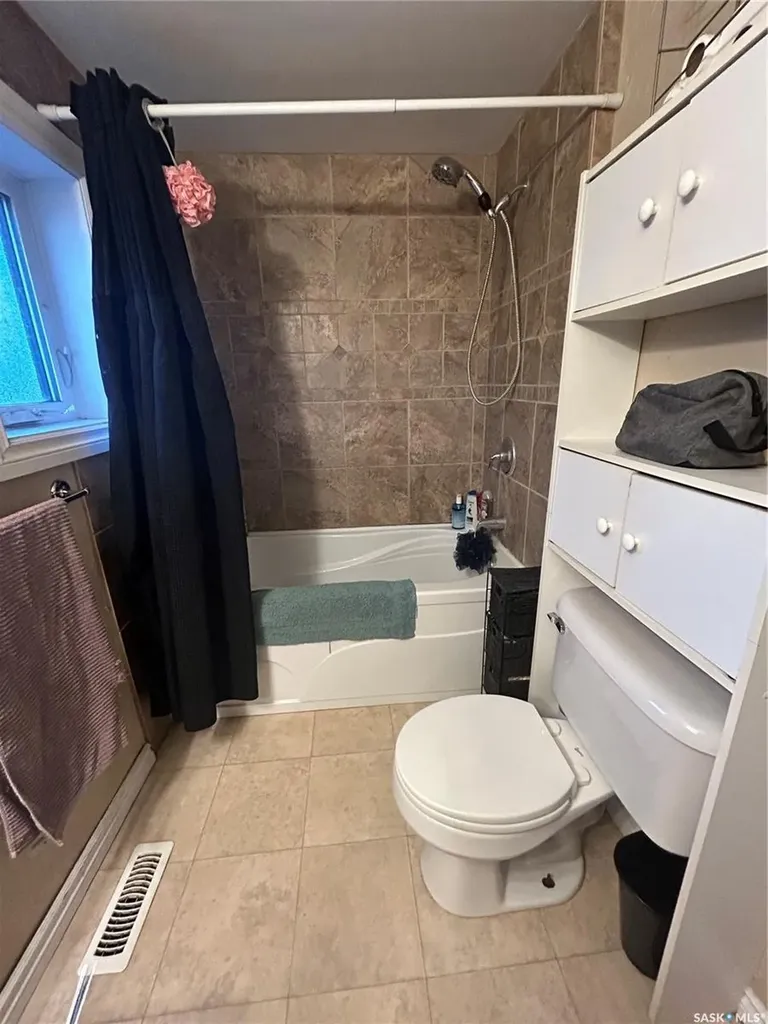 610 Fifth Street Estevan SK S4A 0Y5