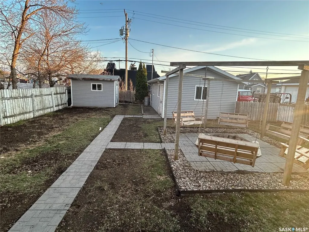 610 Fifth Street Estevan SK S4A 0Y5