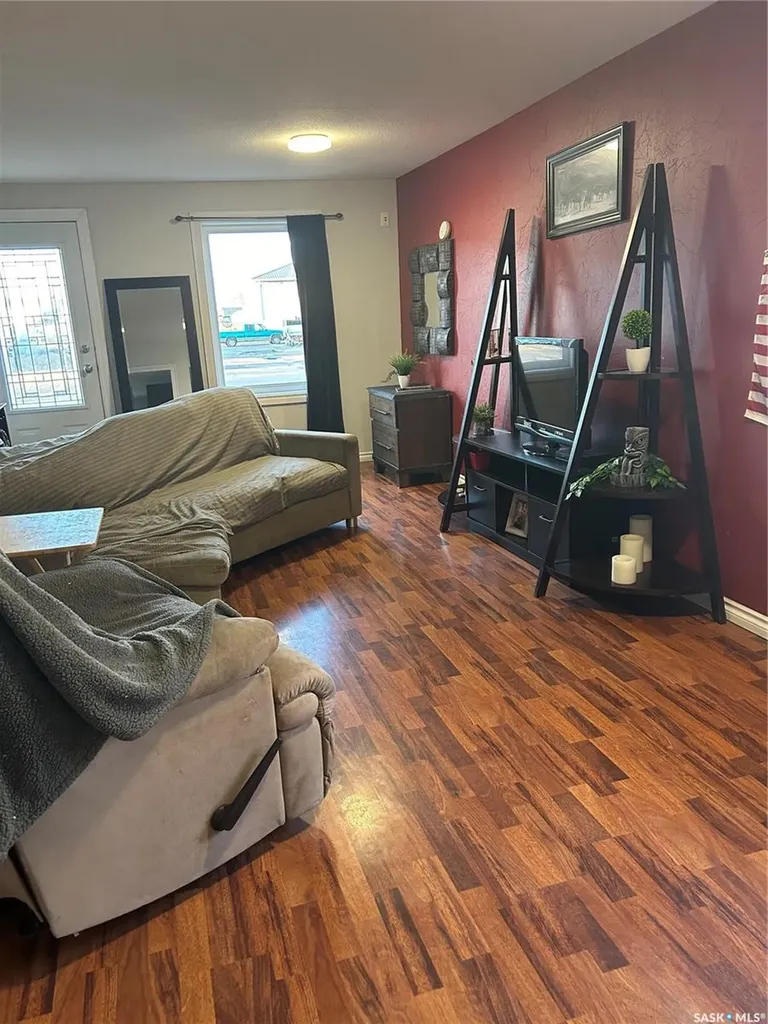610 Fifth Street Estevan SK S4A 0Y5