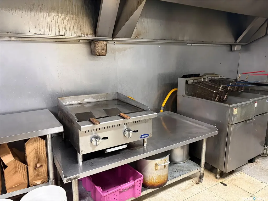 313 20th Street W Saskatoon SK S7M 0X1