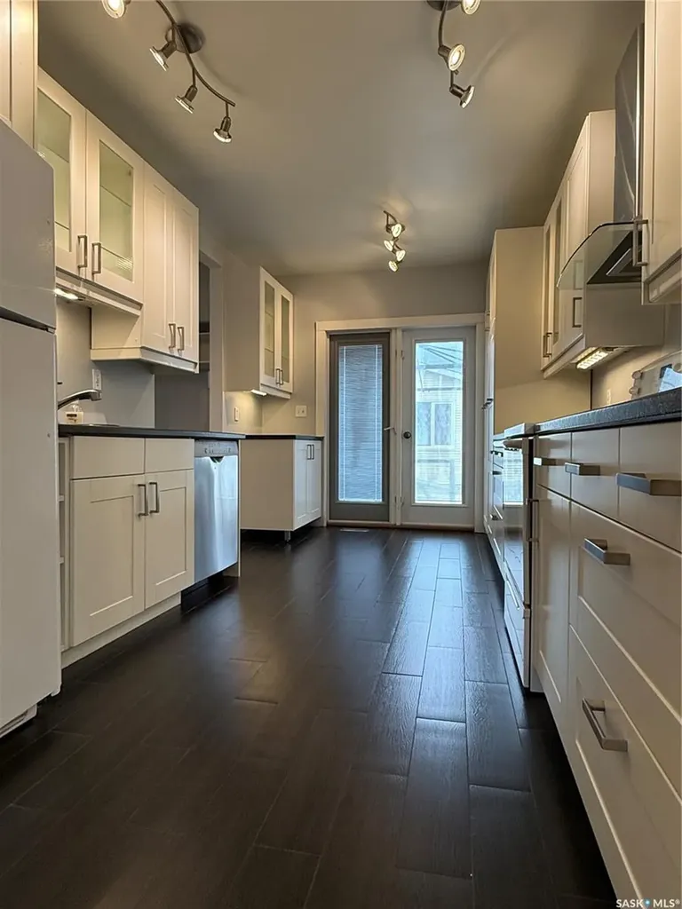 209 4th Avenue W Melville SK S0A 2P0