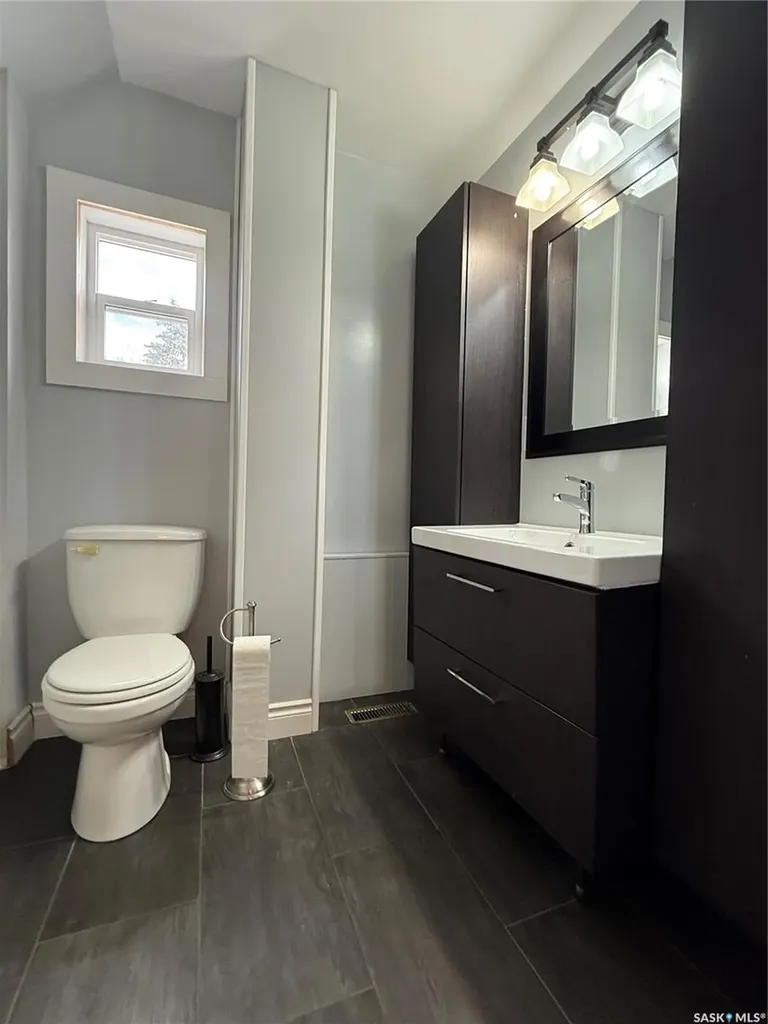 209 4th Avenue W Melville SK S0A 2P0