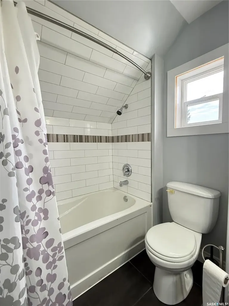 209 4th Avenue W Melville SK S0A 2P0