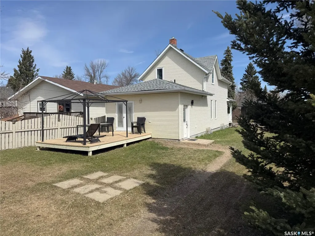 209 4th Avenue W Melville SK S0A 2P0