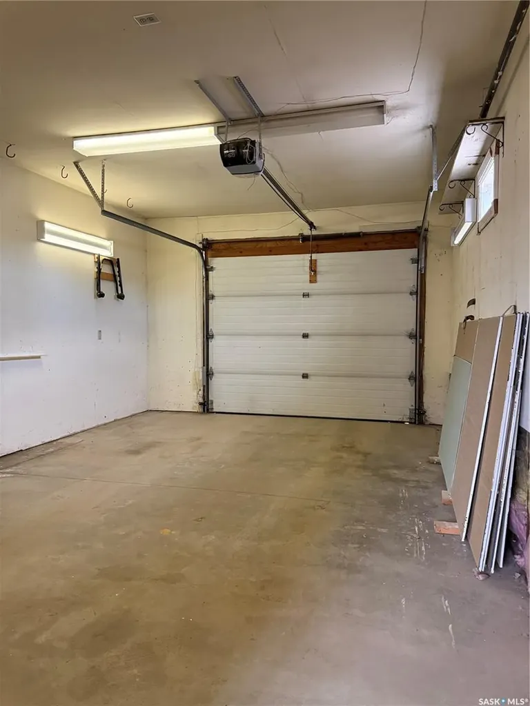 209 4th Avenue W Melville SK S0A 2P0