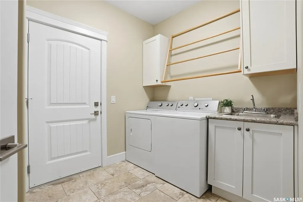 1339 Osler Street Saskatoon SK S7N 0V1