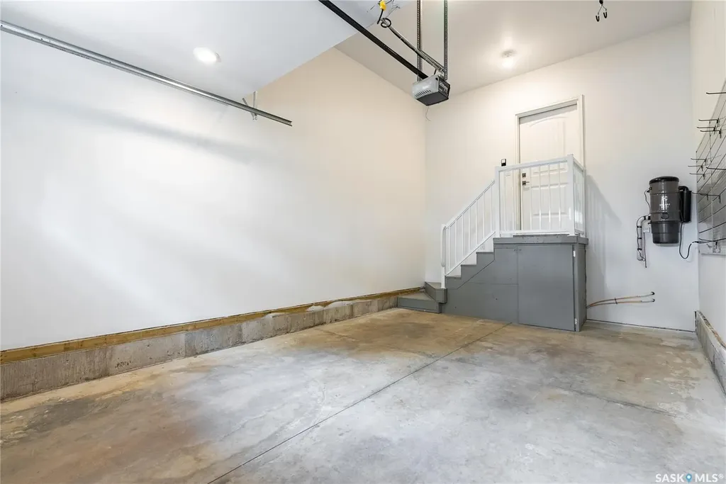 1339 Osler Street Saskatoon SK S7N 0V1