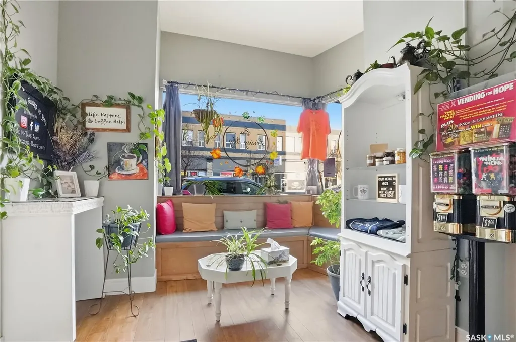 245 3rd Avenue S Saskatoon SK S7K 1M4