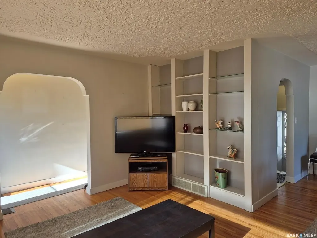 203 4th Avenue S Yorkton SK S3N 1B7