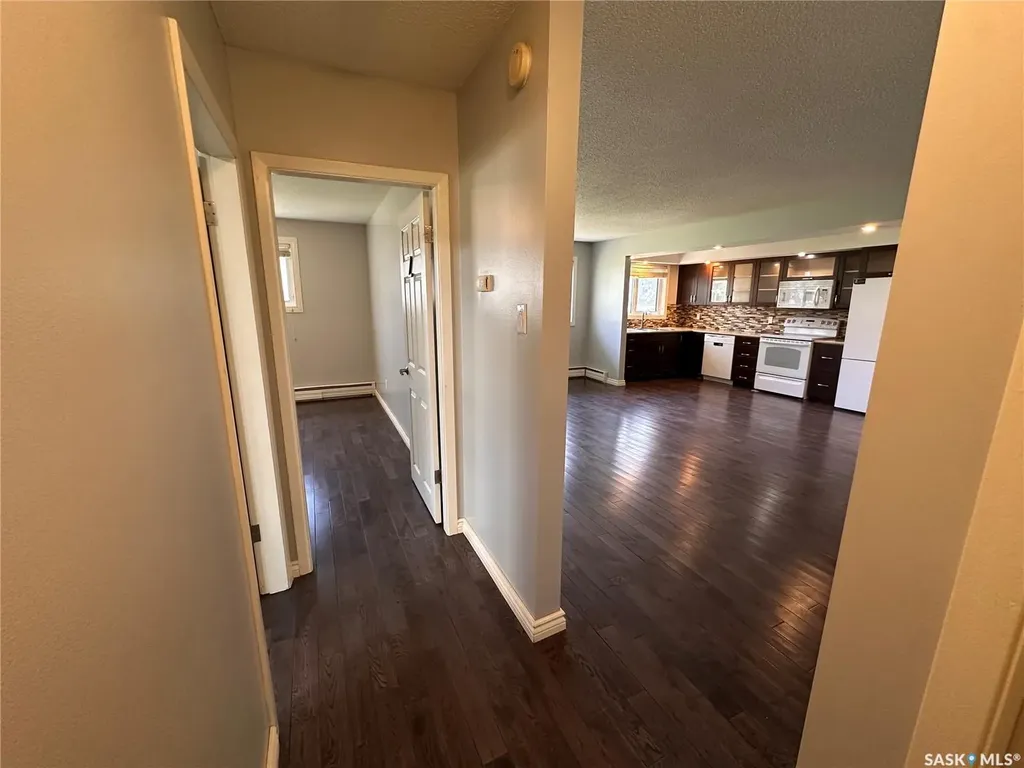 42 Spence Street Regina SK S4S 4H4