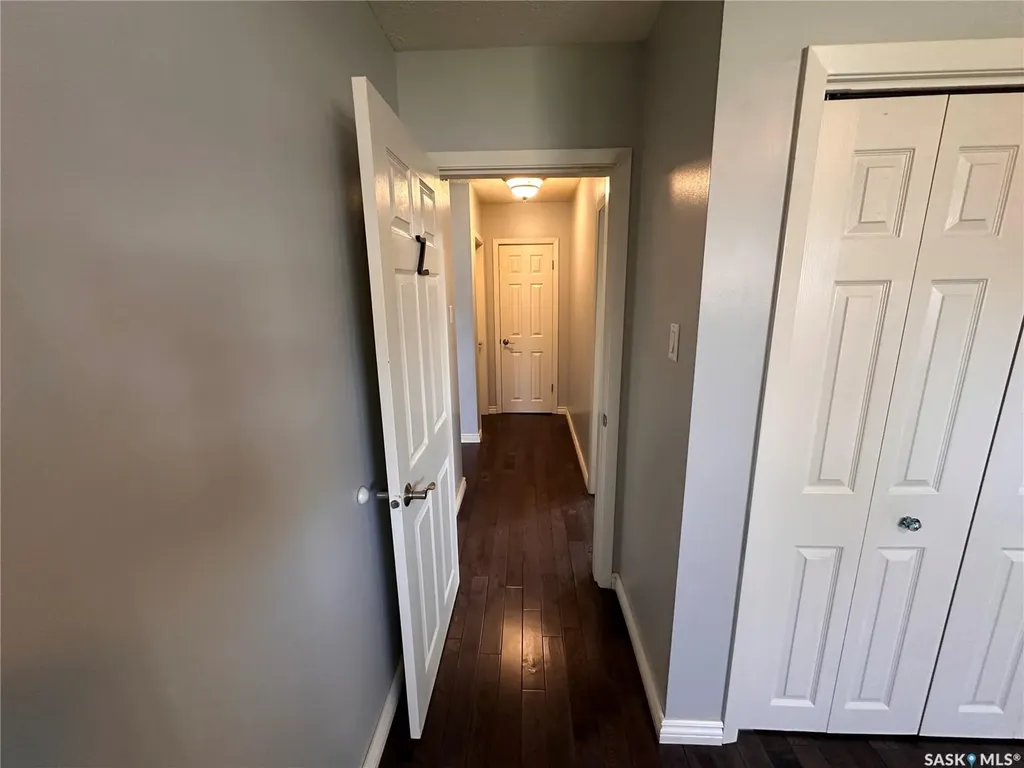 42 Spence Street Regina SK S4S 4H4