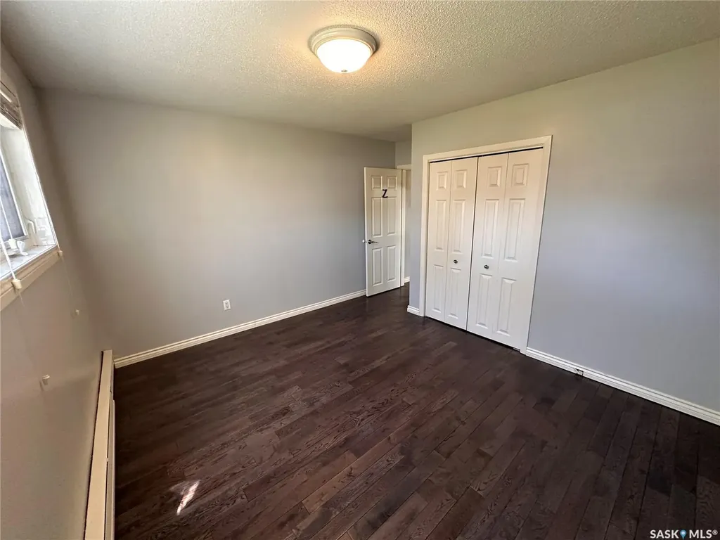 42 Spence Street Regina SK S4S 4H4