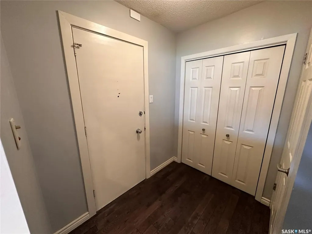 42 Spence Street Regina SK S4S 4H4