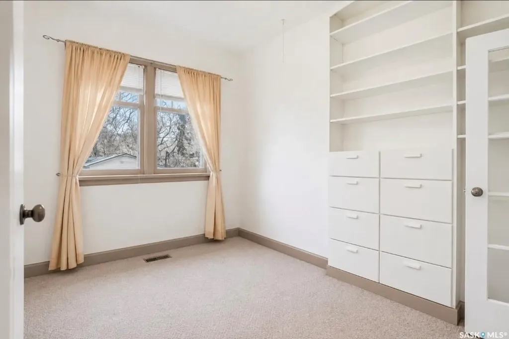 610 Albert Avenue Saskatoon SK S7N 1G7