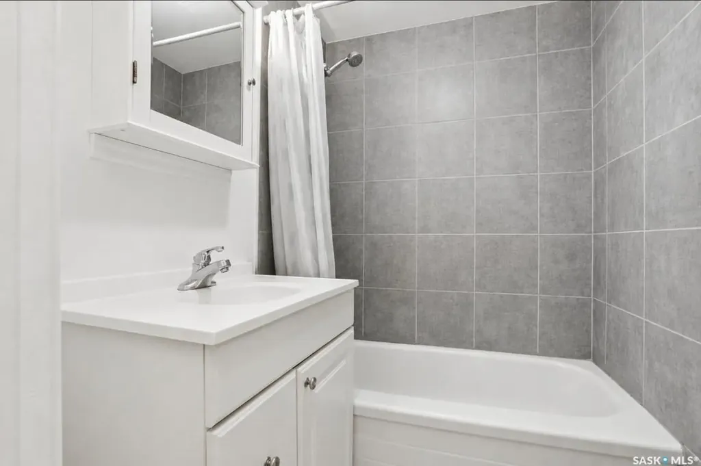 610 Albert Avenue Saskatoon SK S7N 1G7