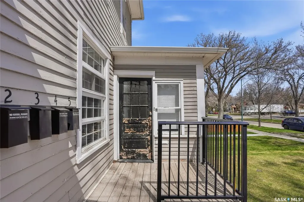 610 Albert Avenue Saskatoon SK S7N 1G7