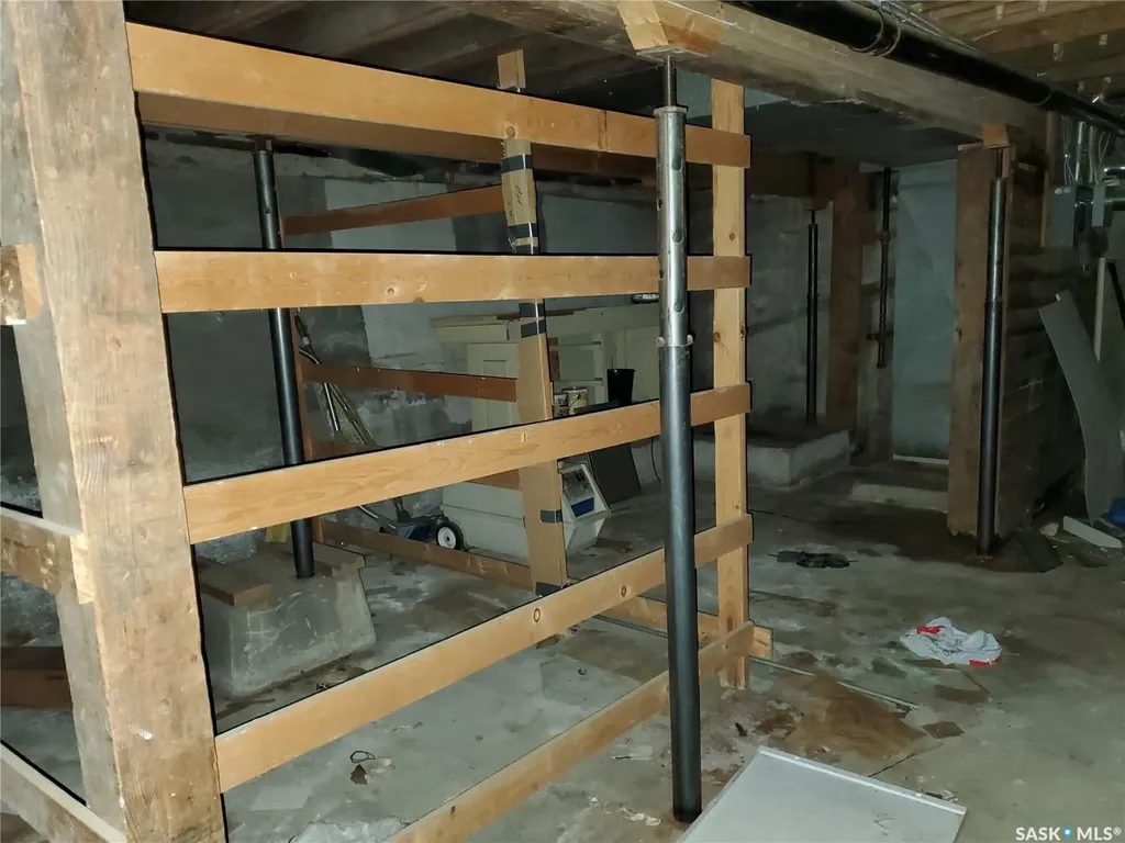 2366 Proton Avenue Gull Lake SK S0N 1A0