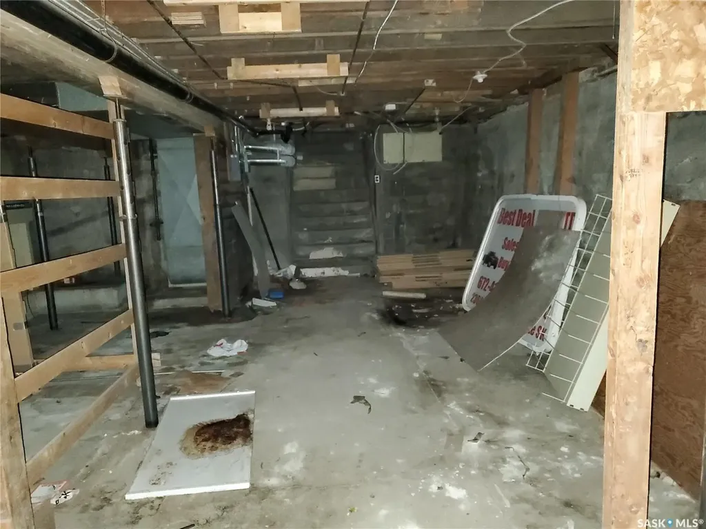 2366 Proton Avenue Gull Lake SK S0N 1A0