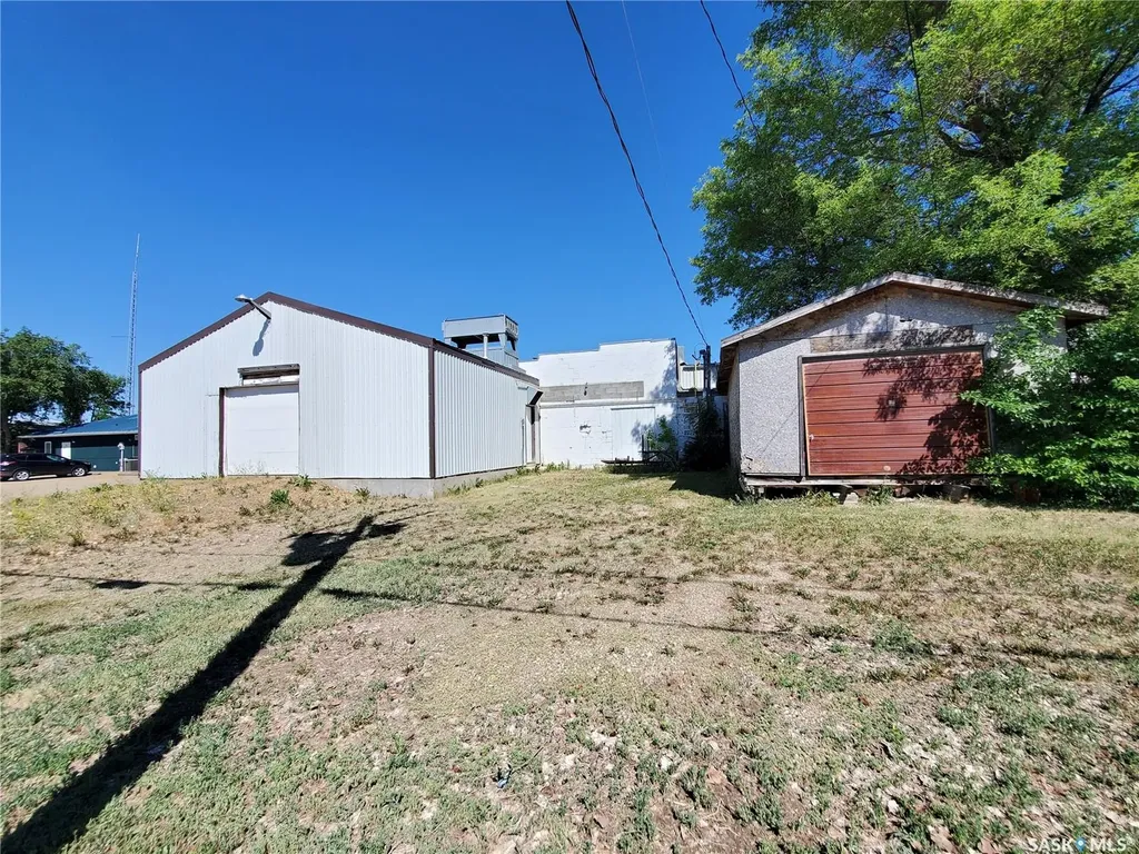 2366 Proton Avenue Gull Lake SK S0N 1A0