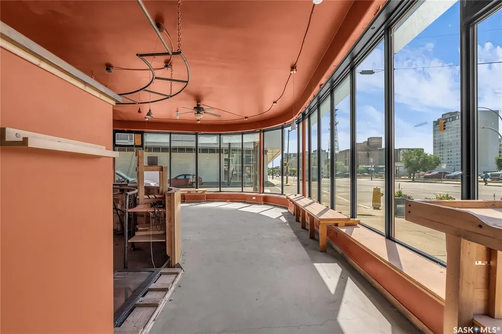 38 23rd Street E Saskatoon SK S7K 3Y3