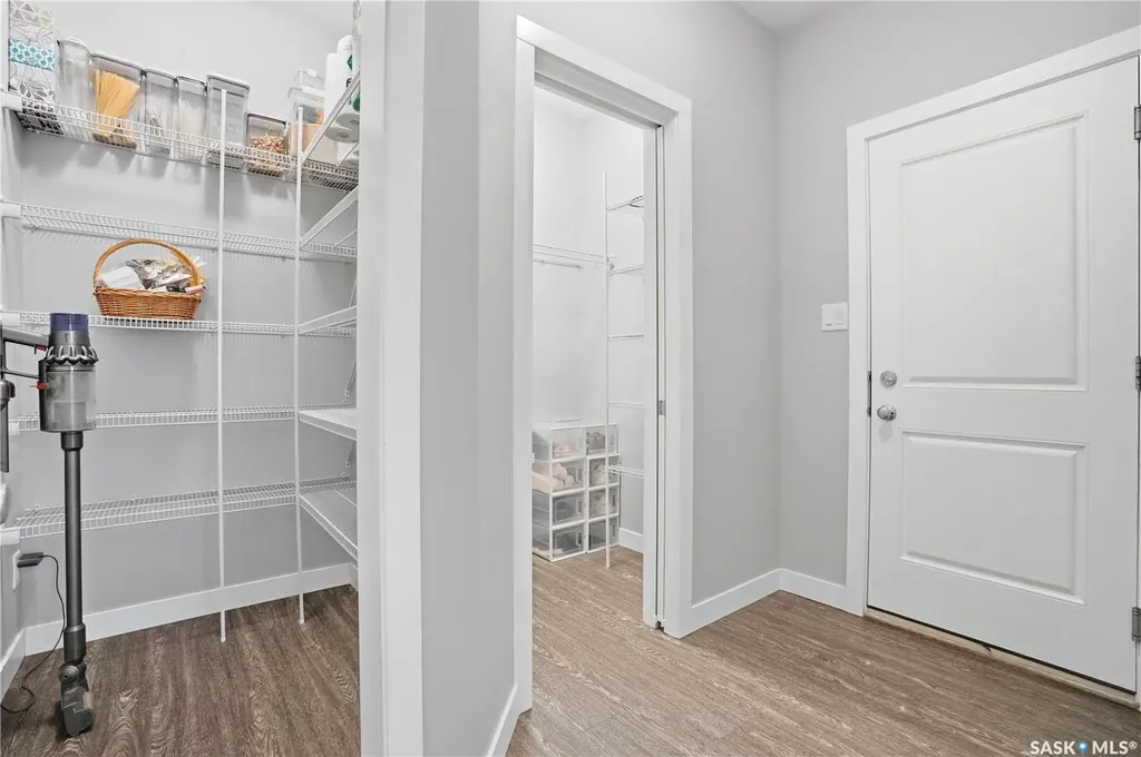 4810 Green Brooks Way E Regina SK S4V 3K6