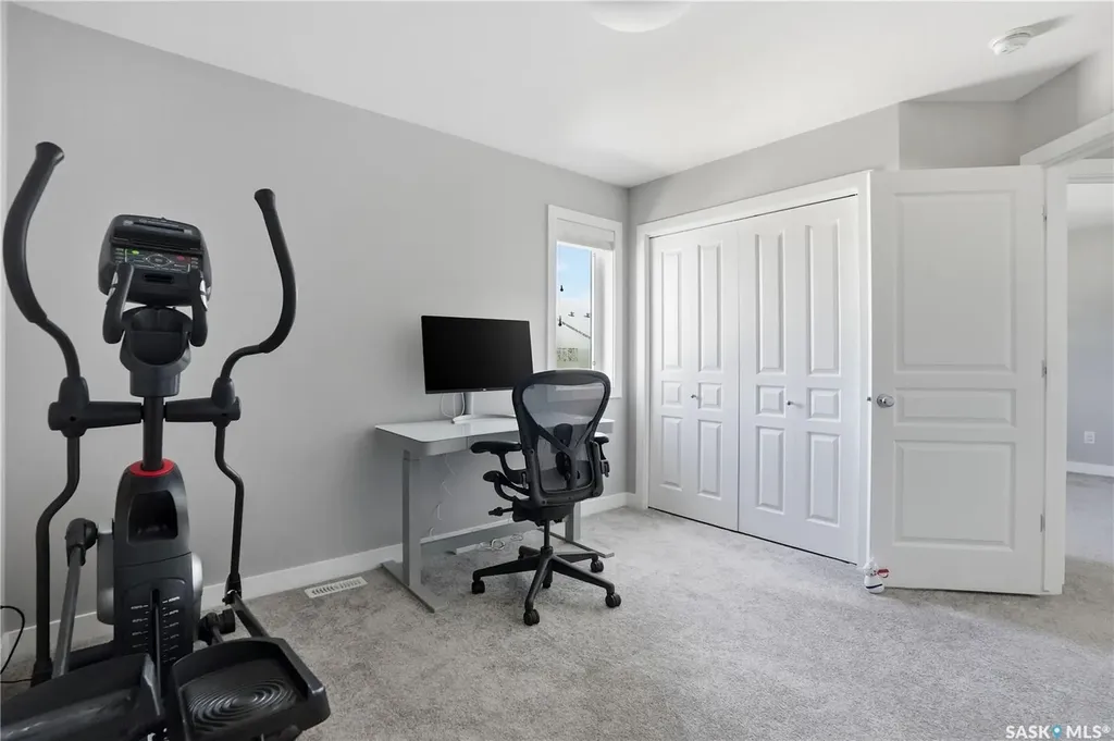 4810 Green Brooks Way E Regina SK S4V 3K6