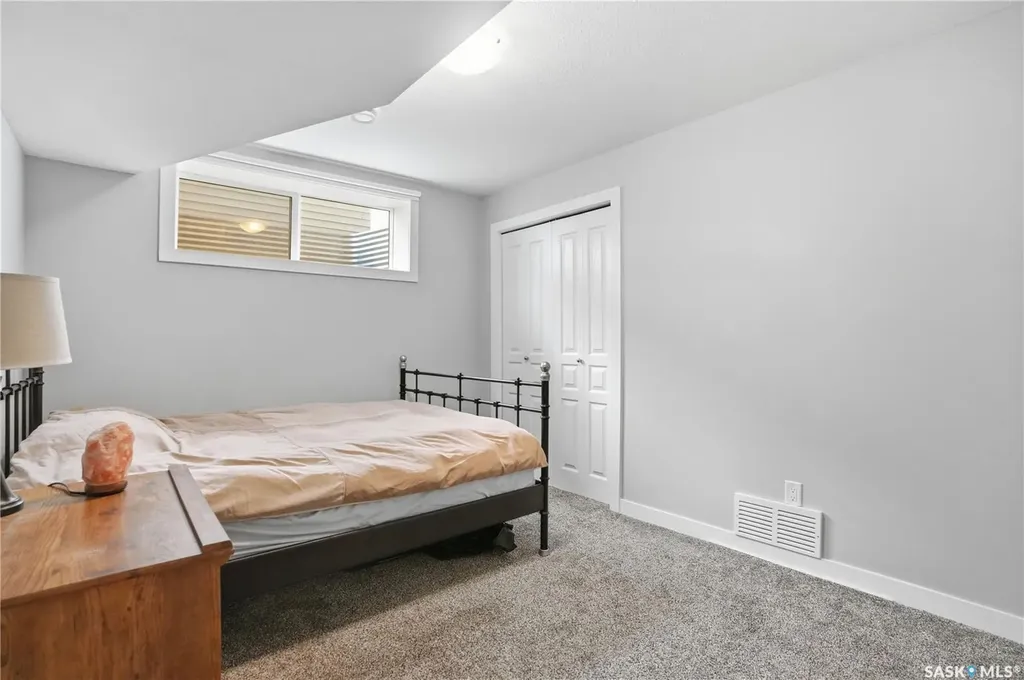4810 Green Brooks Way E Regina SK S4V 3K6