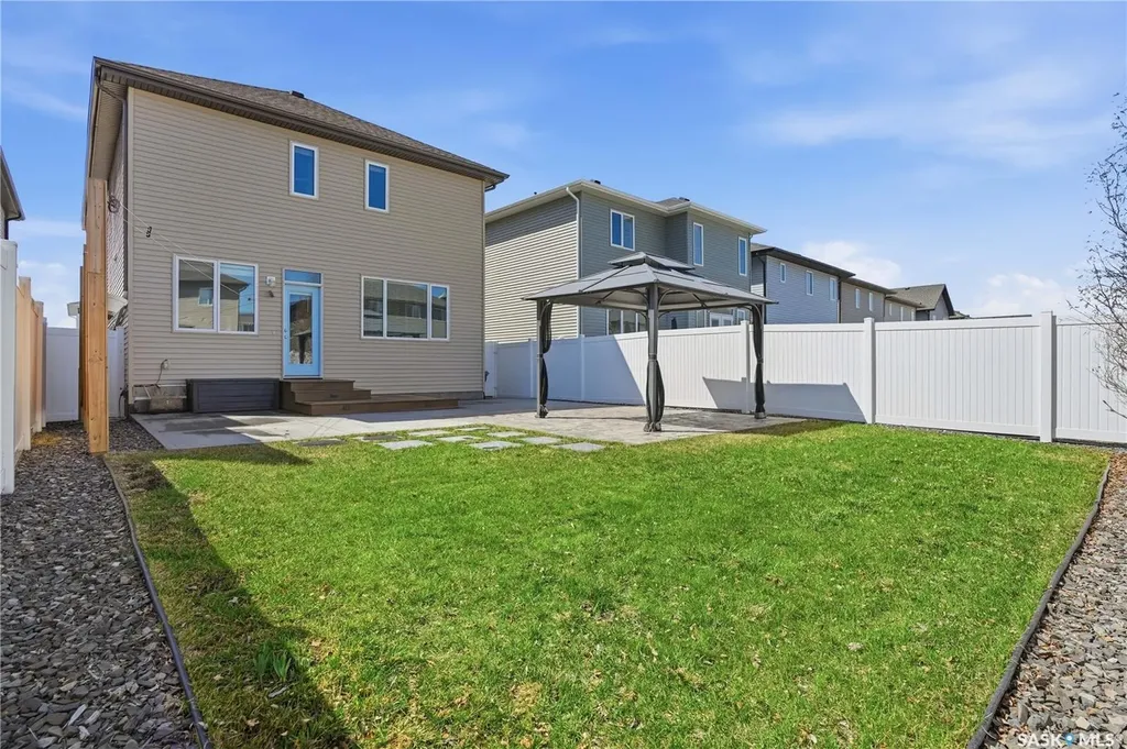 4810 Green Brooks Way E Regina SK S4V 3K6