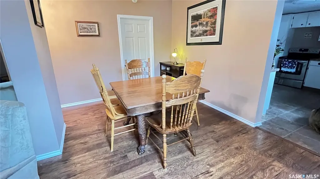 214 Marsh Street Maple Creek SK S0N 1N0