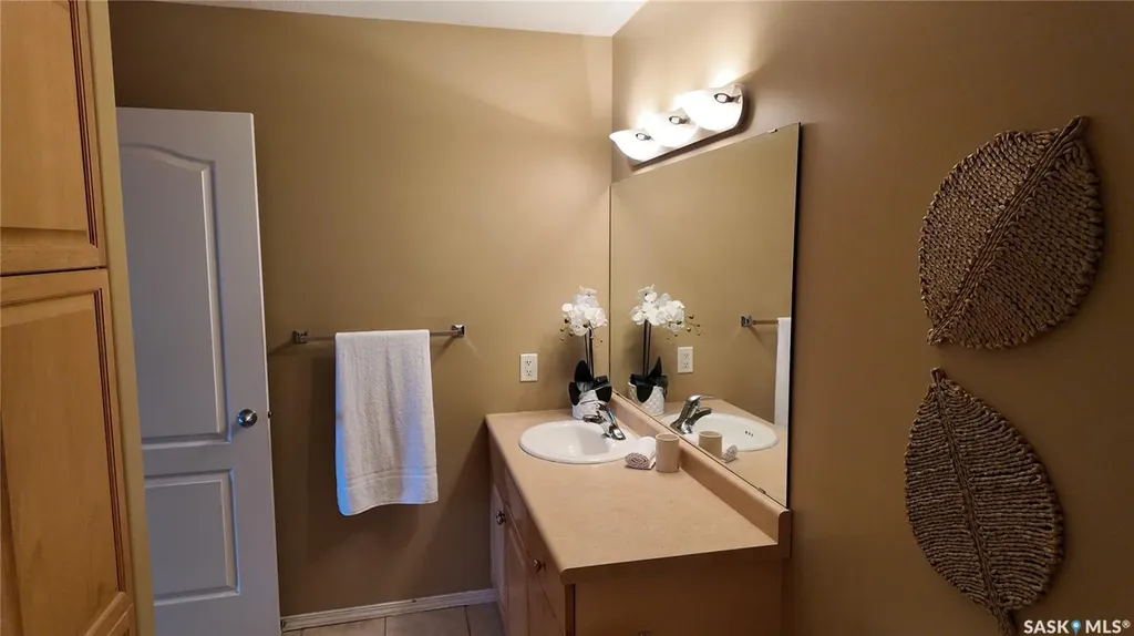4128 Buckingham Drive Regina SK S4V 3A9